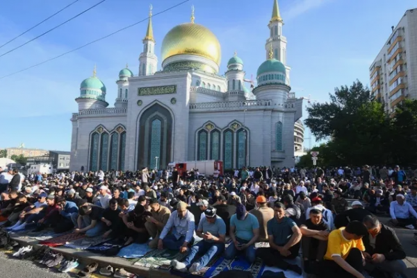 Что можно и нельзя дарить мусульманам на Курбан-байрам: традиции, правила и лучшие идеи подарков
